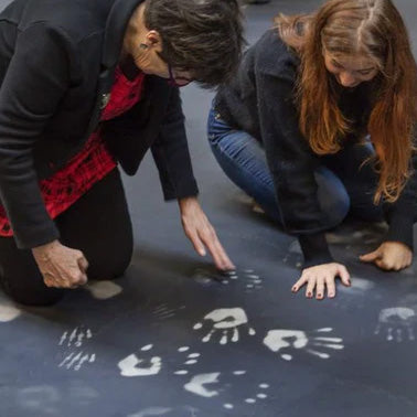 Arte rivoluzionaria: Il mondo ipnotico dei pavimenti termocromici personalizzati di SFXC